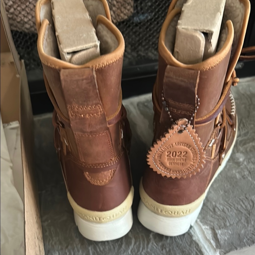 Manitobah Mukluks Women's Brown Winter Boots  NWT - Picture 5 of 7